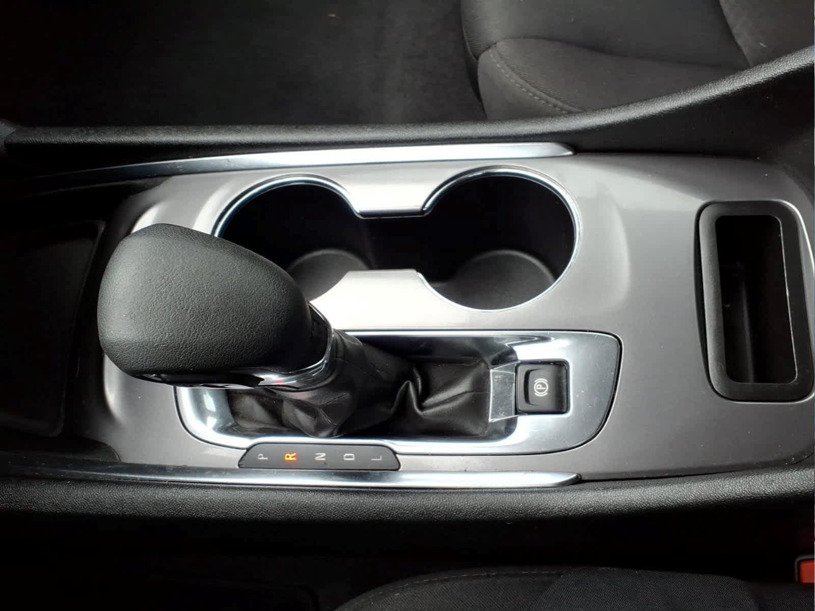 Used 2023 Chevrolet Malibu LT FWD image 23