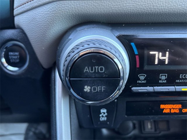 Used 2021 Toyota RAV4 XLE image 36