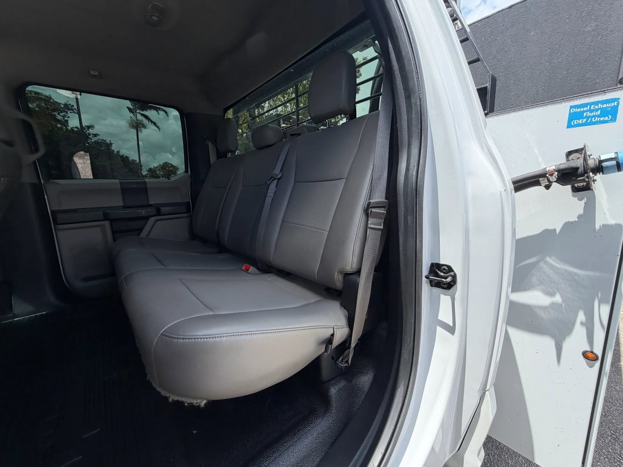 Used 2019 Ford F450 4x4 Crew Cab XL w/ Power Equipment Group image 16