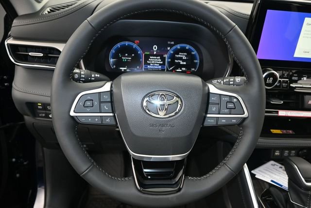New 2026 Toyota Highlander Platinum AWD/4WD image 5
