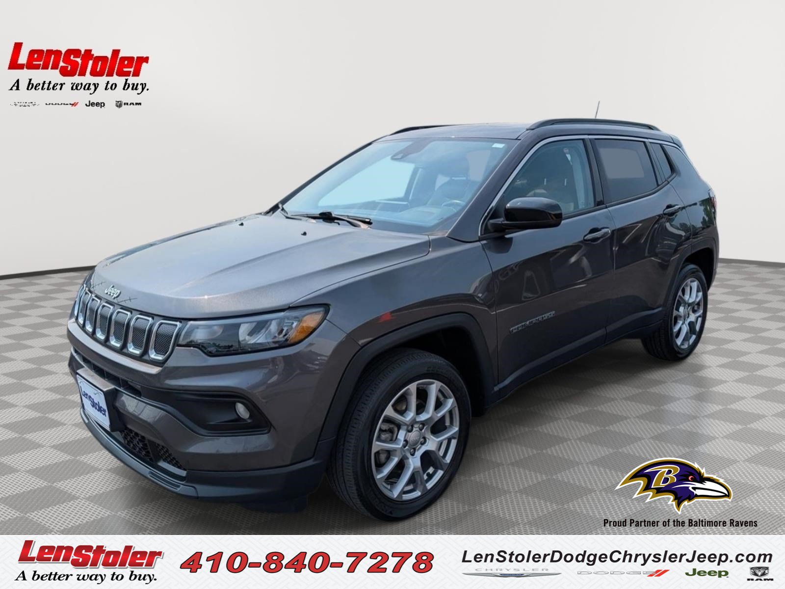Used 2022 Jeep Compass Latitude w/ Sun and Sound Group AWD/4WD image 1