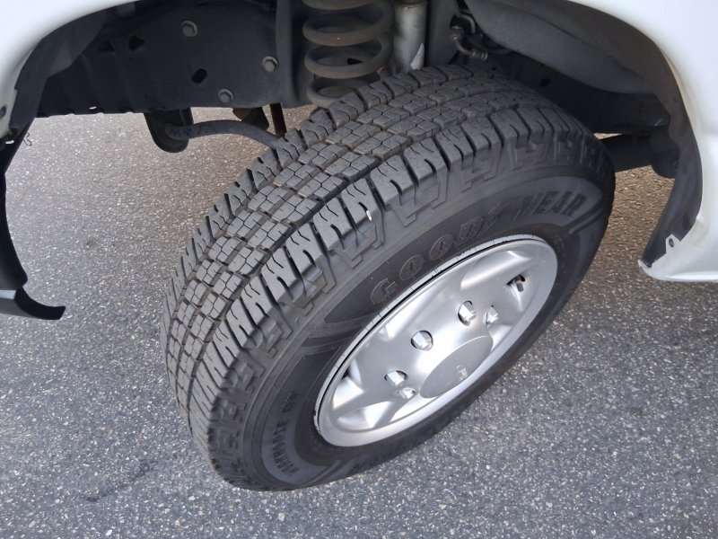 Used 2013 Ford E-150 and Econoline 150 RWD image 17