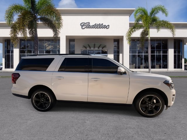 Used 2023 Ford Expedition Max Limited RWD image 16