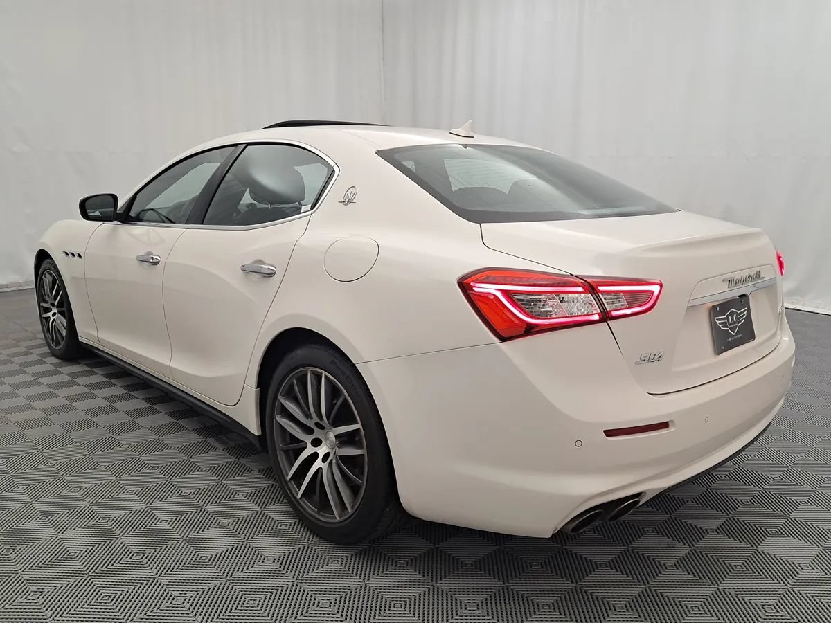 Used 2019 Maserati Ghibli S Q4 AWD/4WD image 4