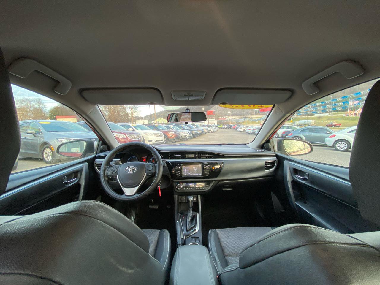 Used 2015 Toyota Corolla S image 14