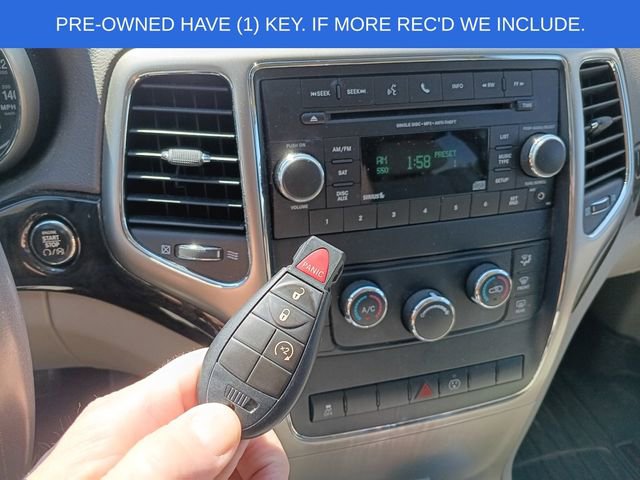 Used 2013 Jeep Grand Cherokee Laredo w/ Laredo E Group AWD/4WD image 9