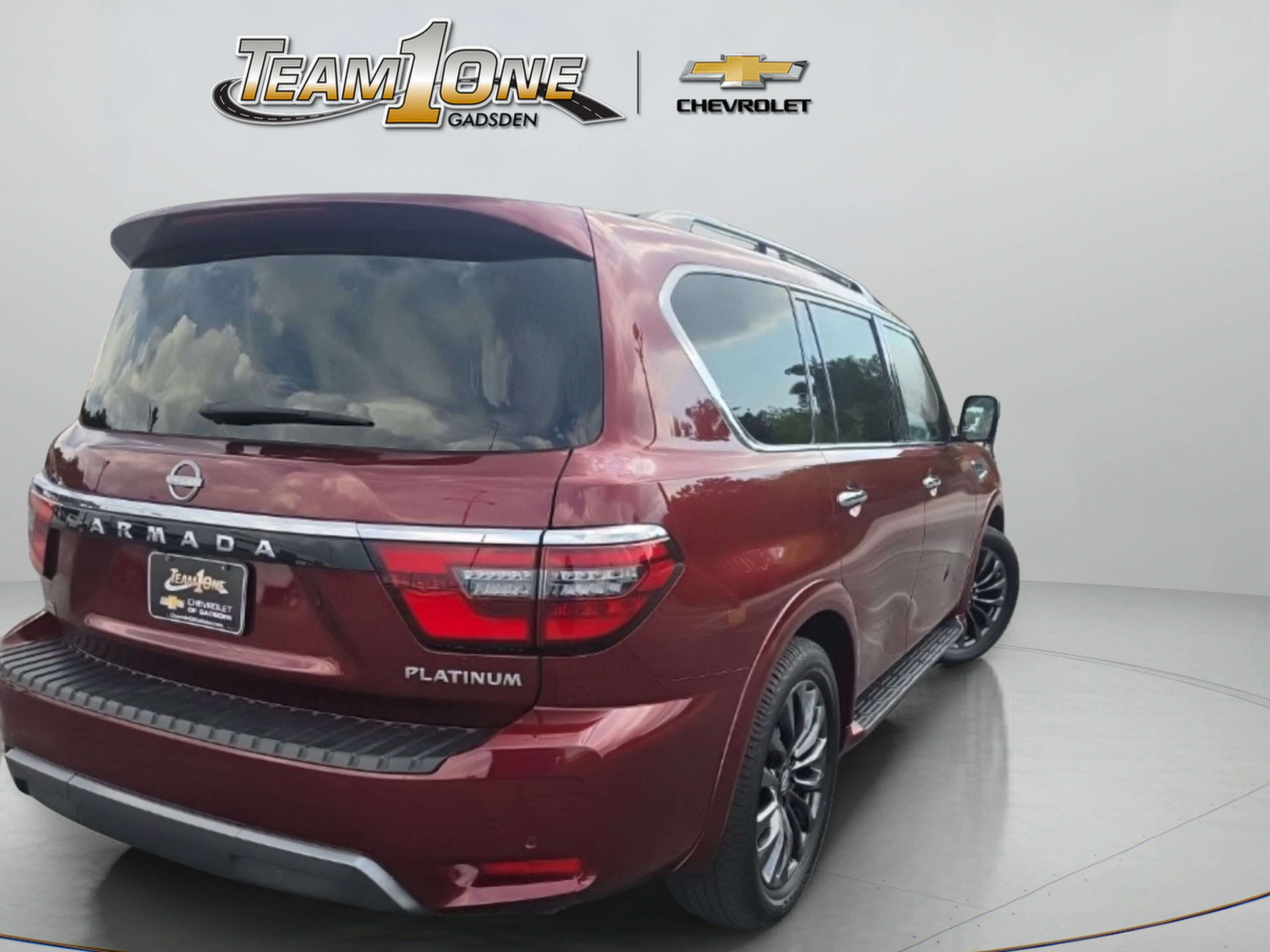 Used 2024 Nissan Armada Platinum w/ Captain's Chairs Package RWD image 8