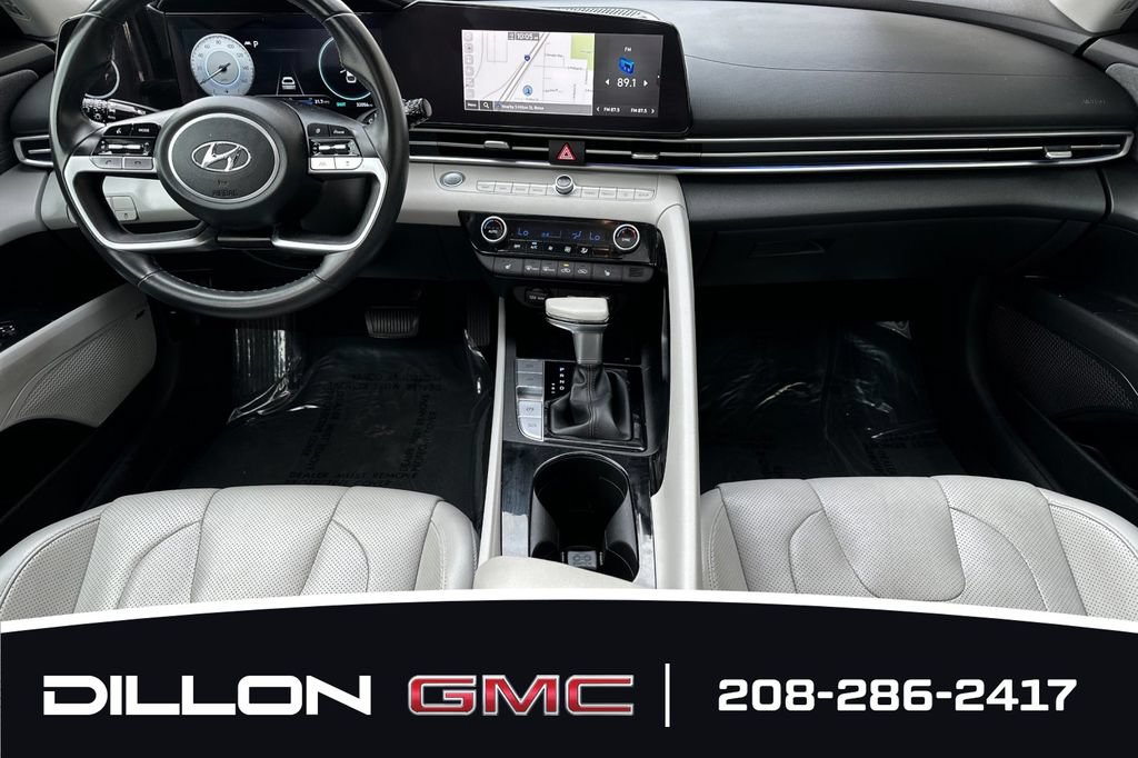 Used 2023 Hyundai Elantra Limited FWD image 5