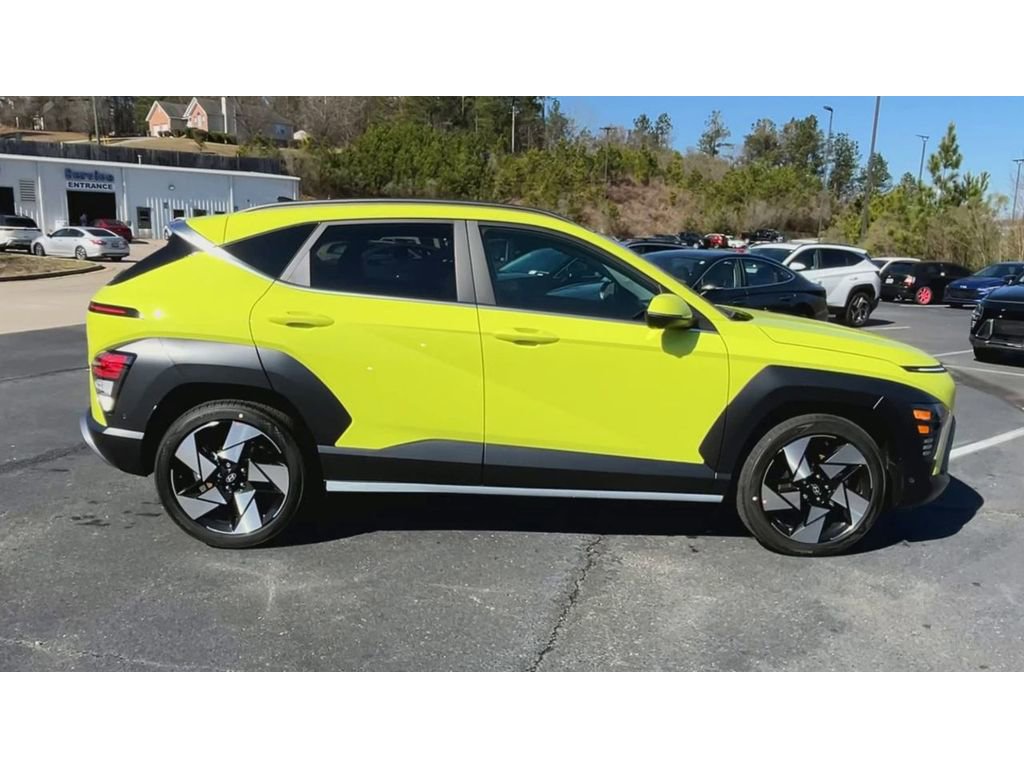 Used 2024 Hyundai Kona Limited image 9