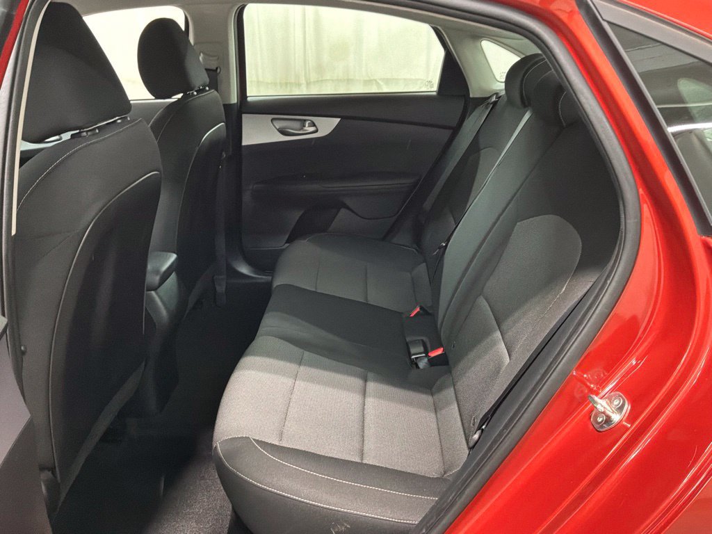 Used 2024 Kia Forte LXS w/ LXS Technology Package FWD image 20