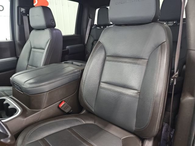 Used 2023 GMC Sierra 2500 Denali w/ Denali Ultimate Package image 22