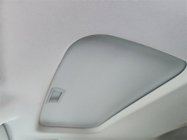 Used 2024 Chevrolet Trax ACTIV w/ Sunroof Package FWD image 28