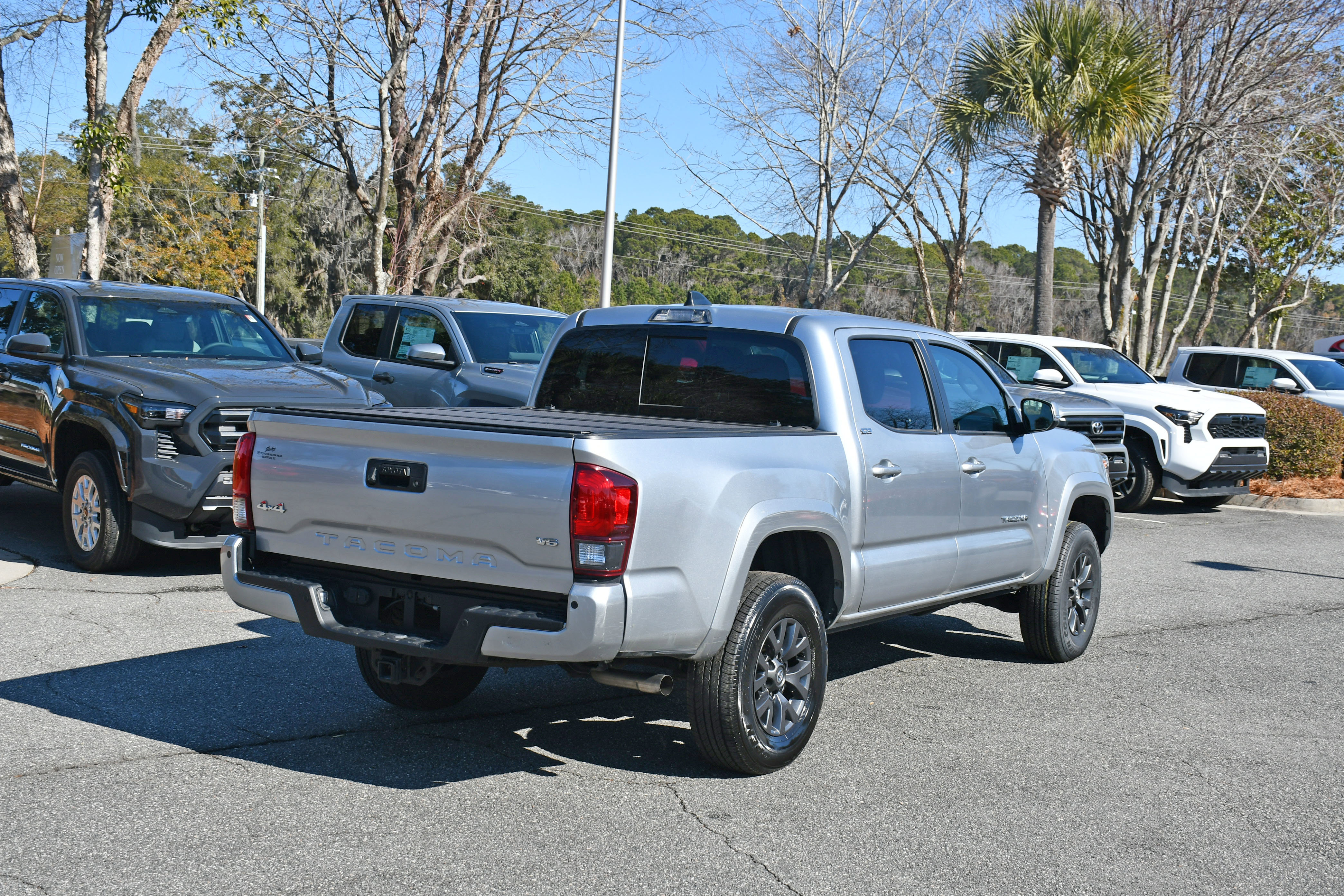 Used 2023 Toyota Tacoma SR5 image 4