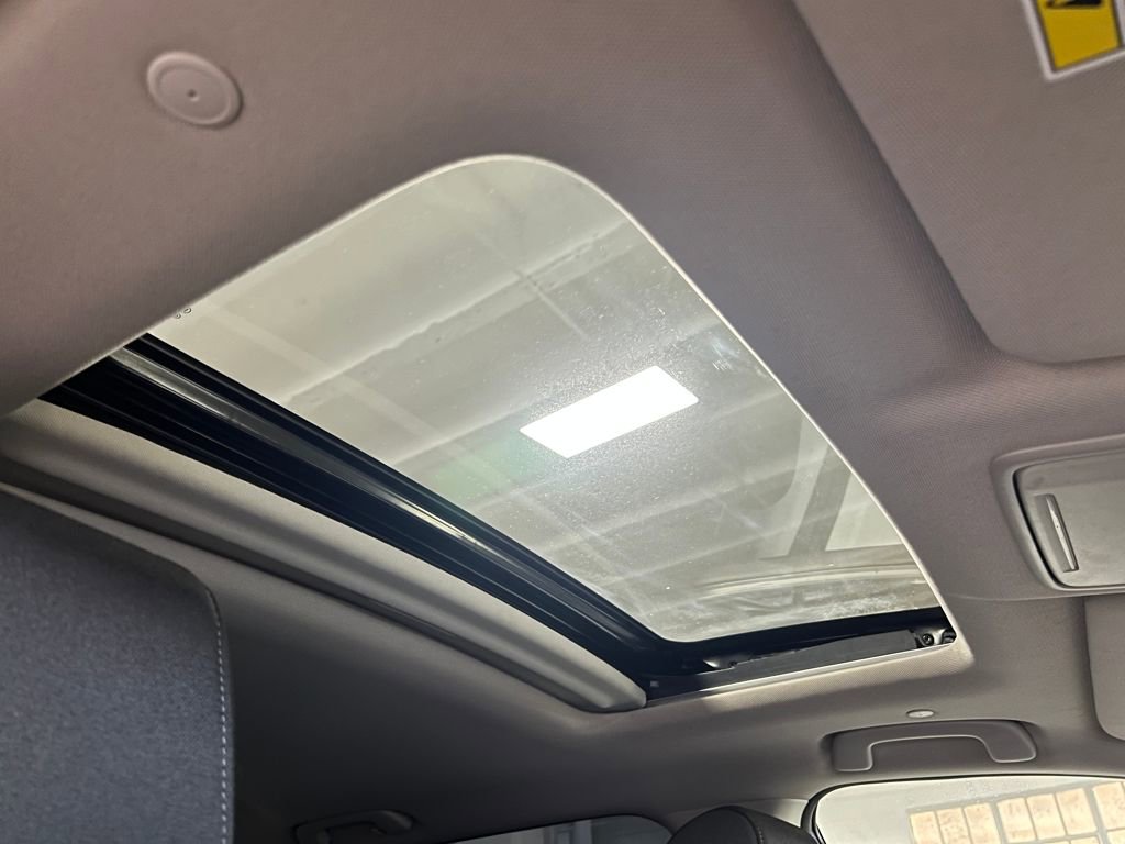 Used 2025 Honda CR-V EX image 23