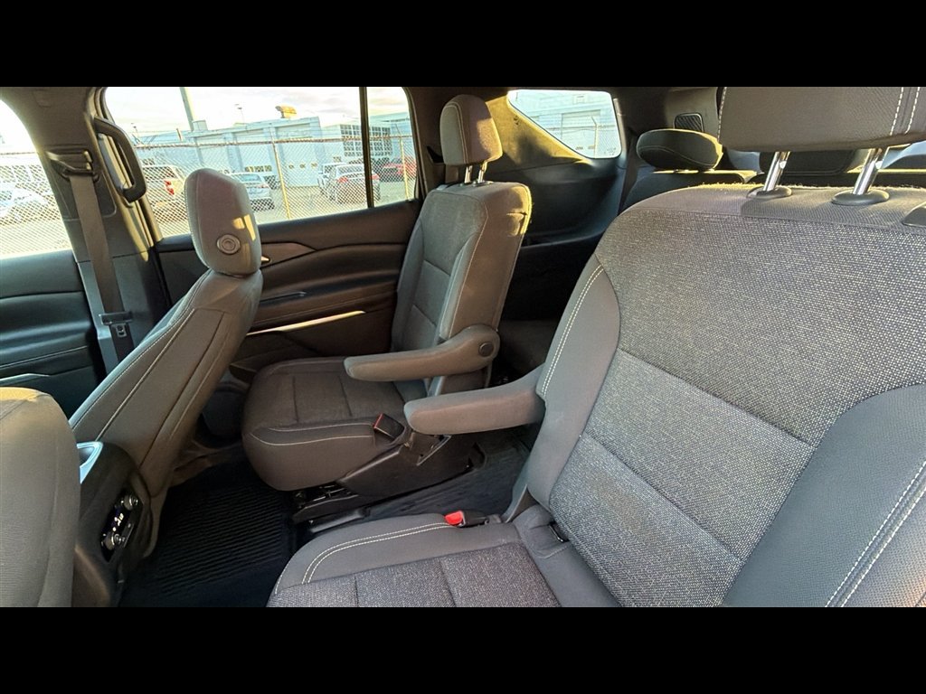 Used 2024 Chevrolet Traverse LT w/ LPO, Floor Liner Package AWD/4WD image 23