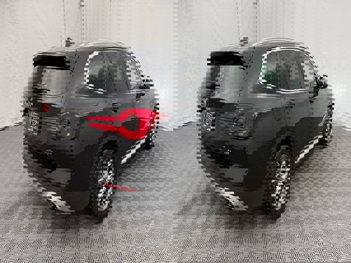 Used 2024 BMW X3 xDrive30i image 5