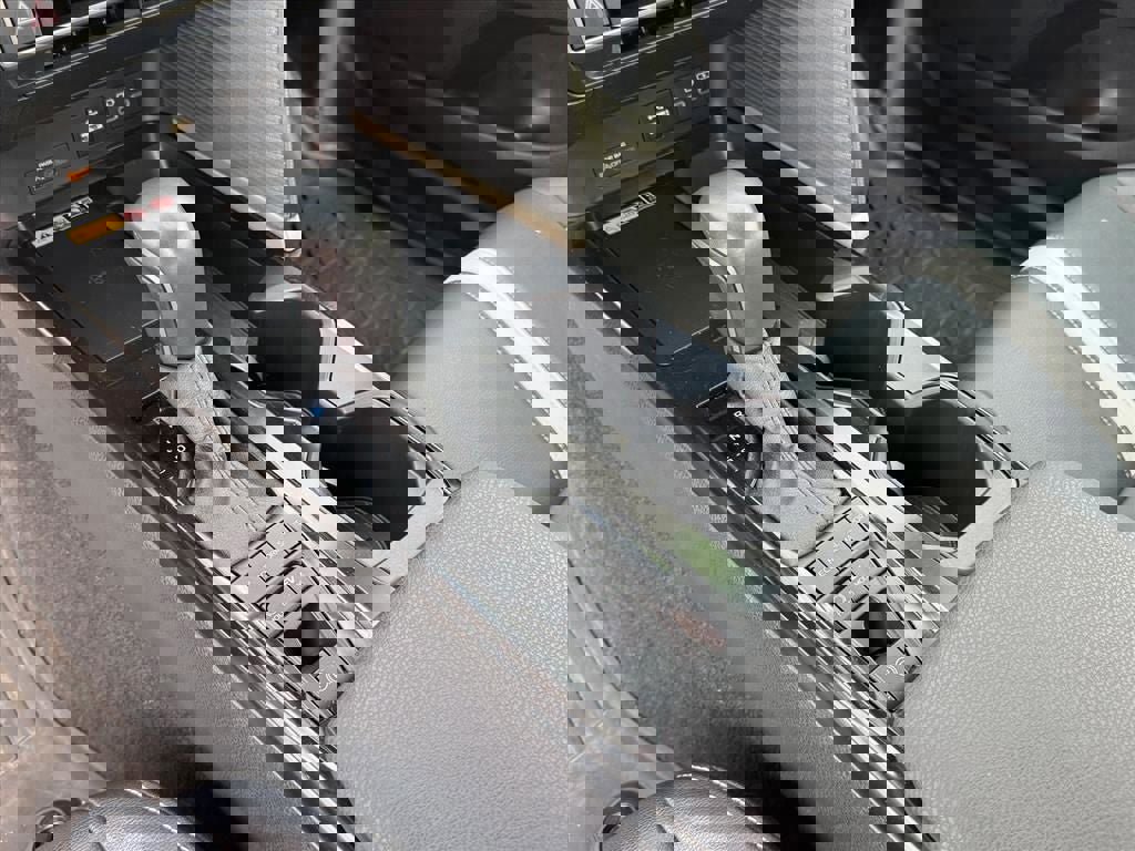 Certified 2025 Toyota Camry SE image 16