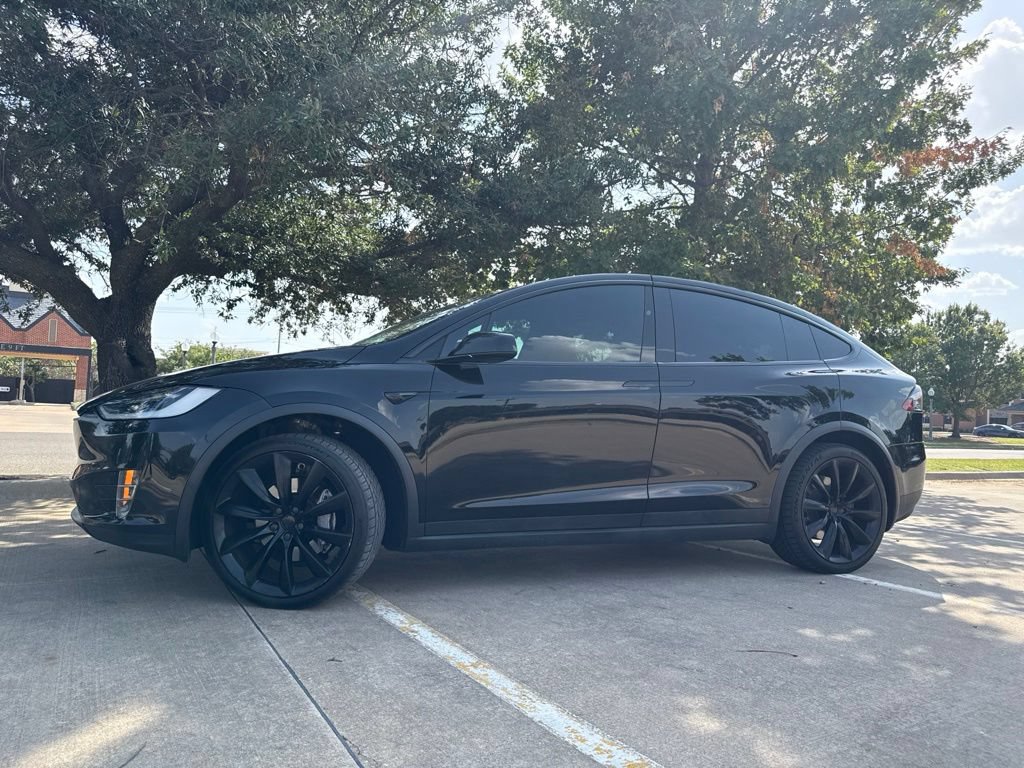 Used 2018 Tesla Model X 75D AWD/4WD image 9