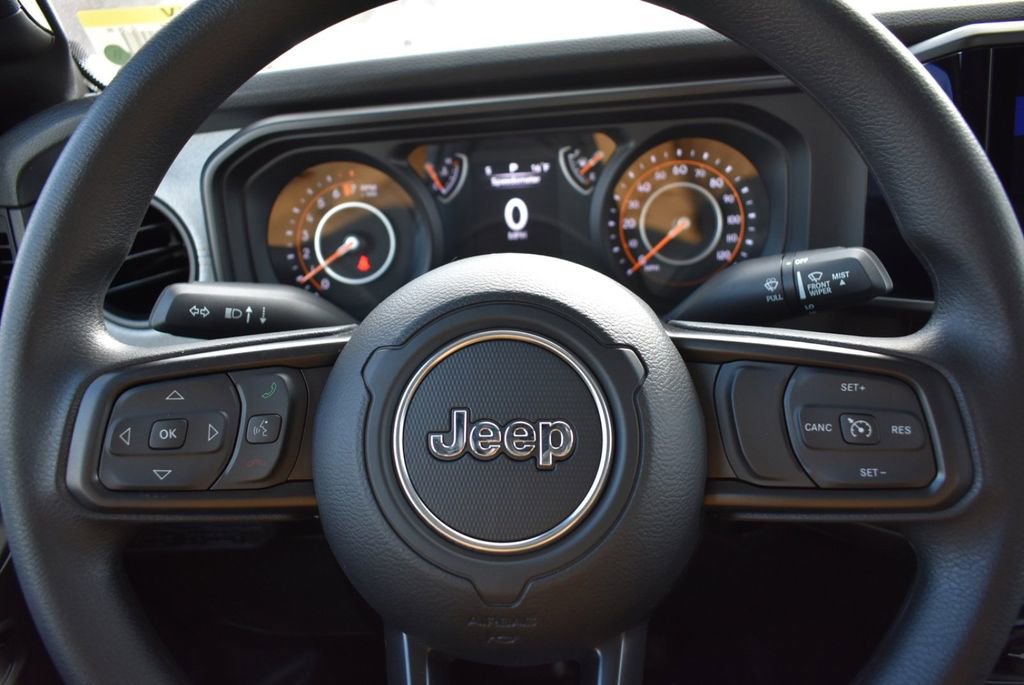 New 2026 Jeep Gladiator Sport AWD/4WD image 15