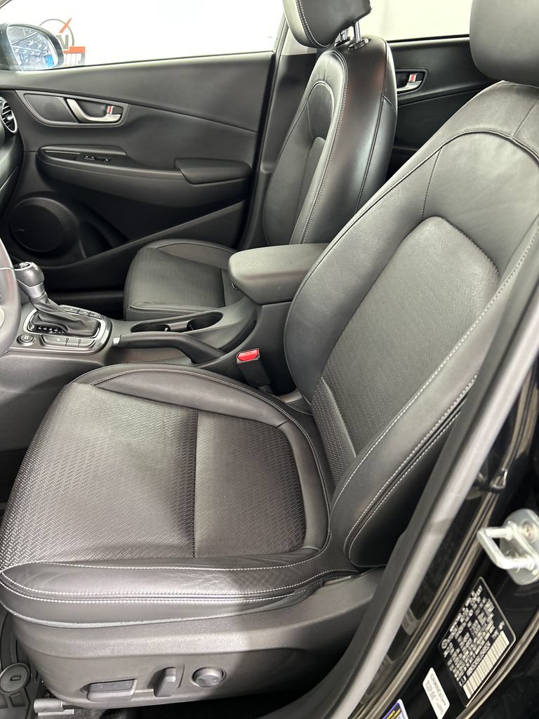 Used 2020 Hyundai Kona Ultimate AWD/4WD image 12