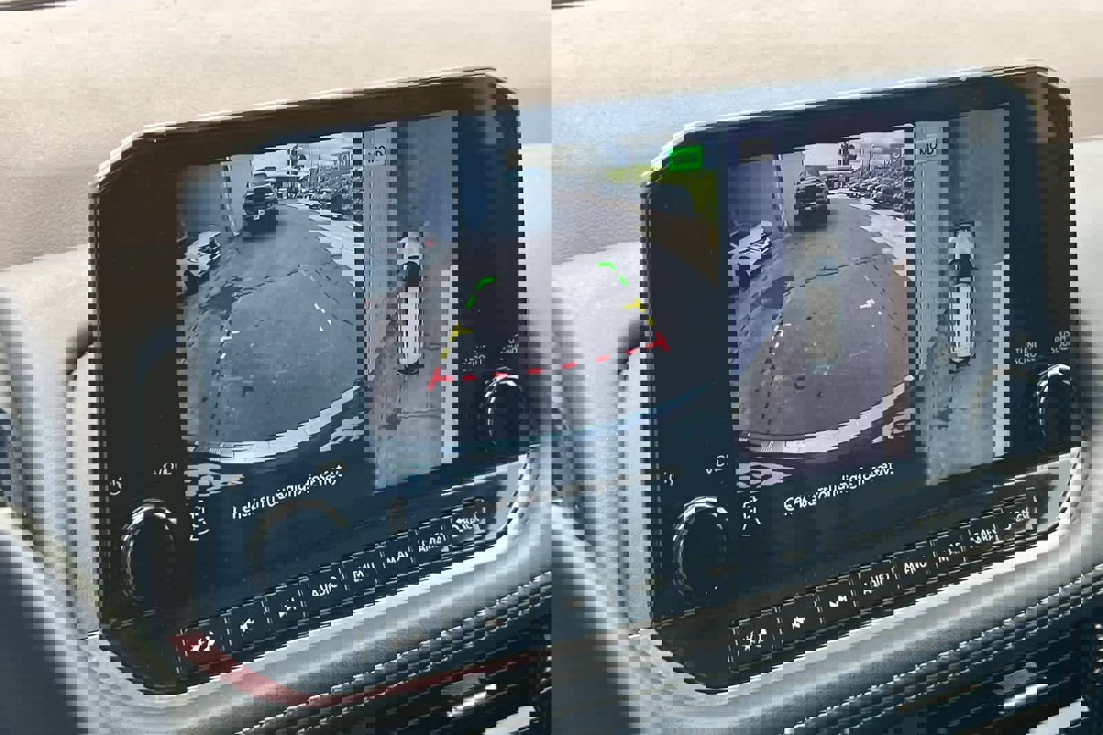 Used 2021 Nissan Rogue SL w/ Premium Package image 21