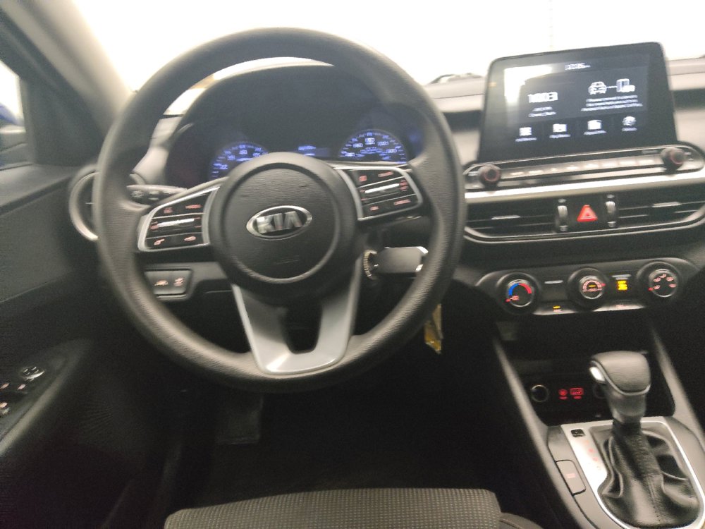 Used 2020 Kia Forte LXS FWD image 22