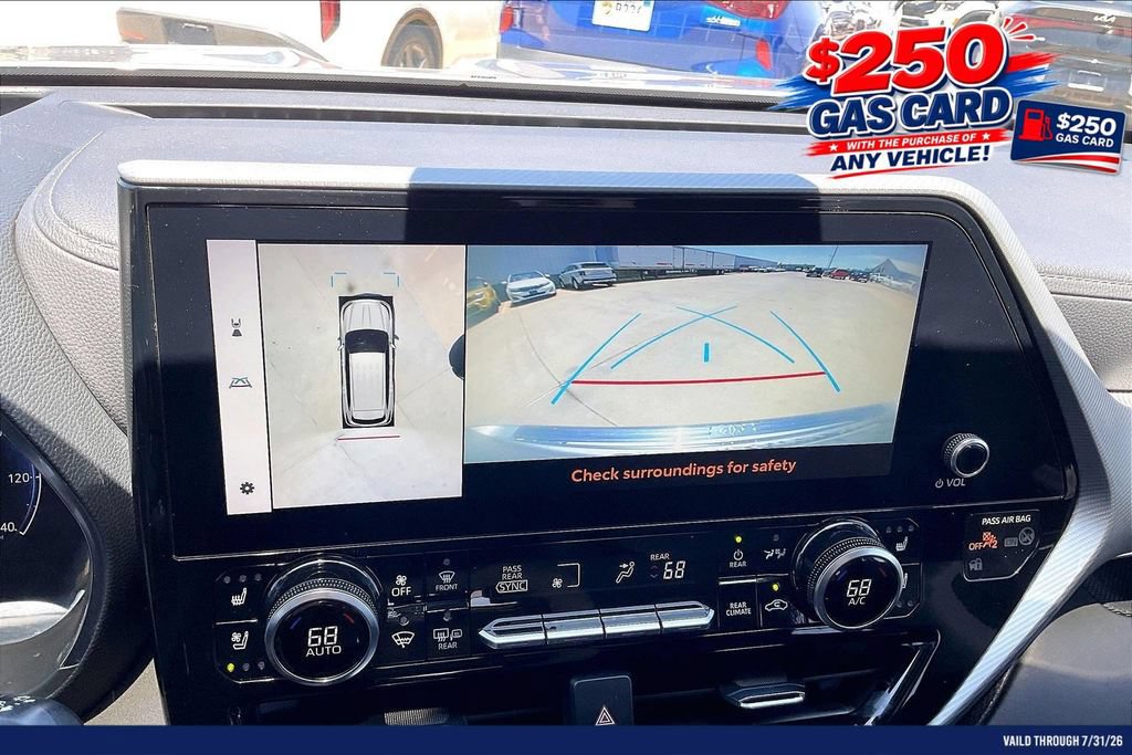 Used 2023 Toyota Highlander Platinum AWD/4WD image 21