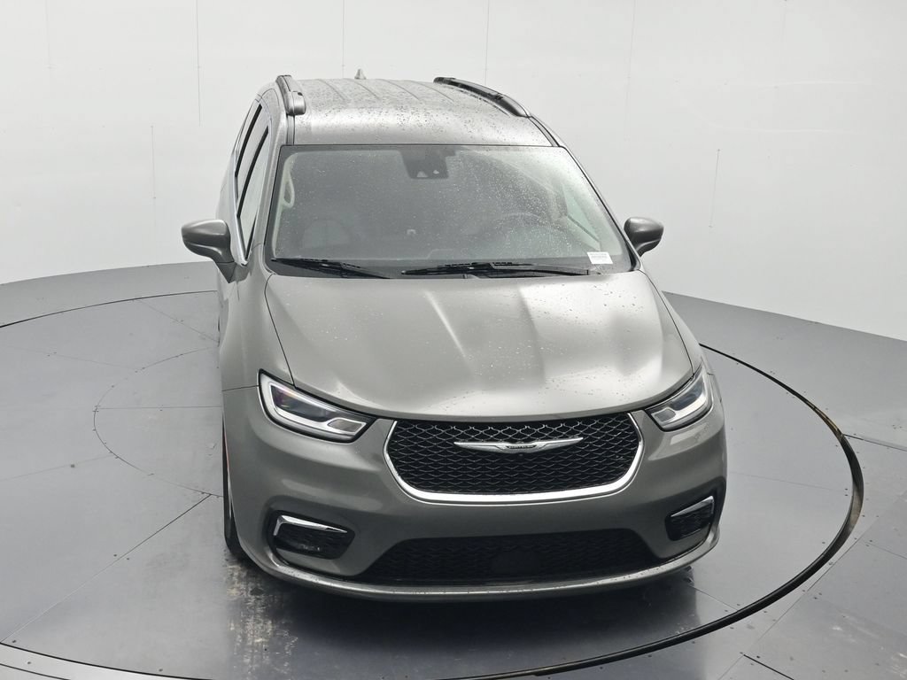 Used 2022 Chrysler Pacifica Touring-L FWD image 29