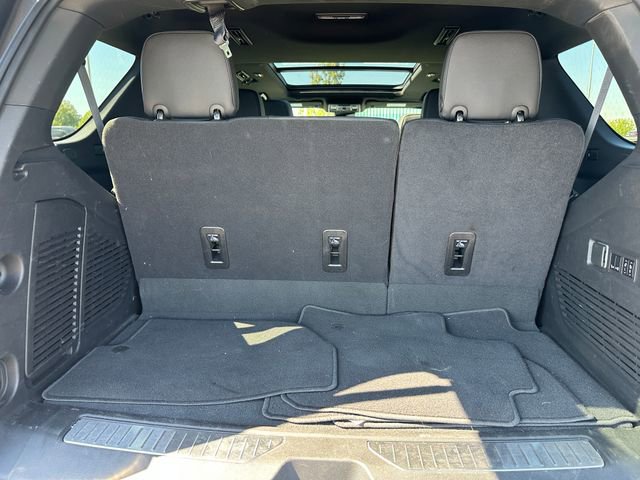 Used 2024 Chevrolet Tahoe RST image 8