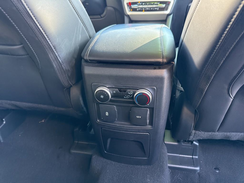 Used 2024 Ford Explorer XLT w/ Equipment Group 202A image 28