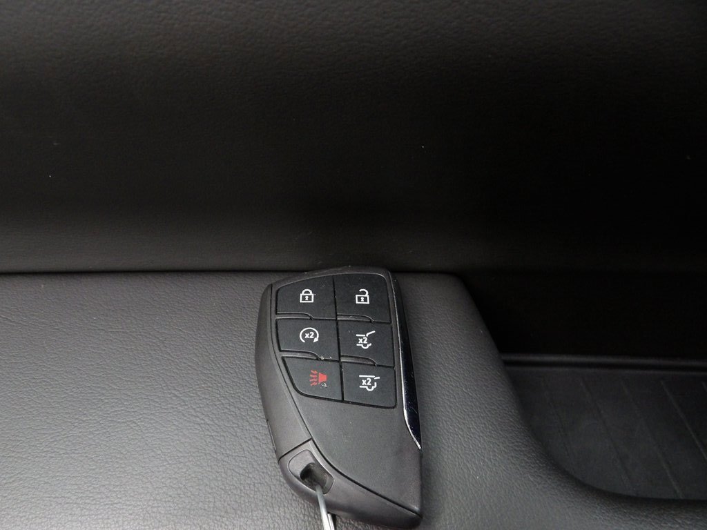 Used 2023 GMC Yukon SLT image 59