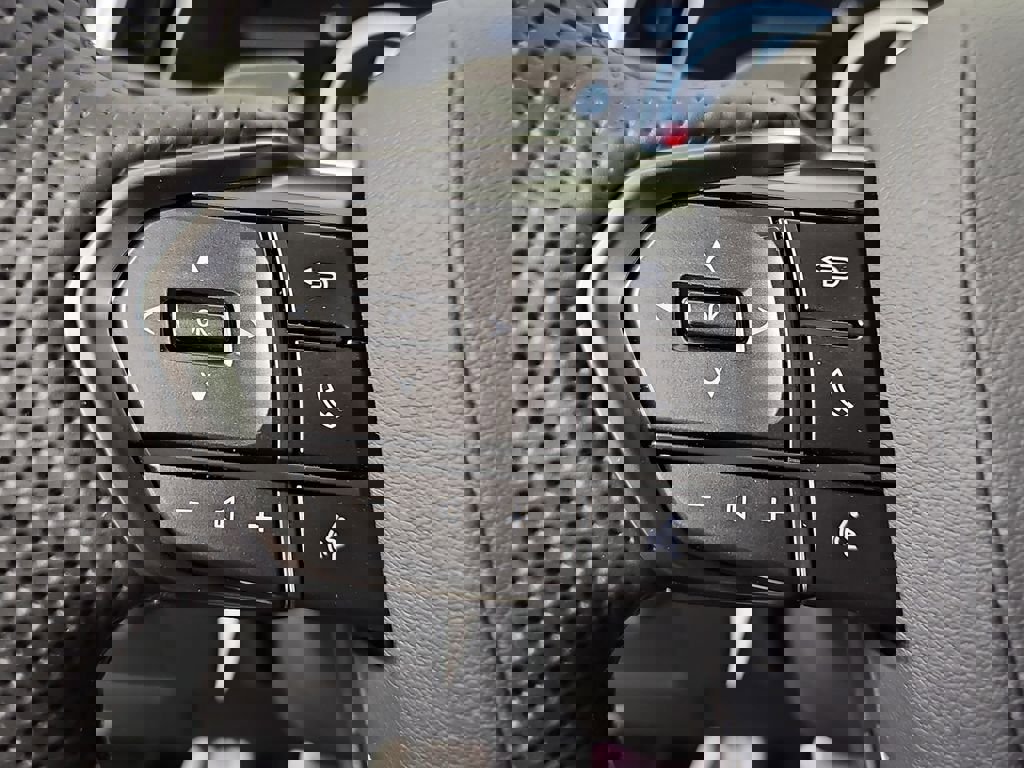 New 2026 Lexus TX 500h AWD image 17