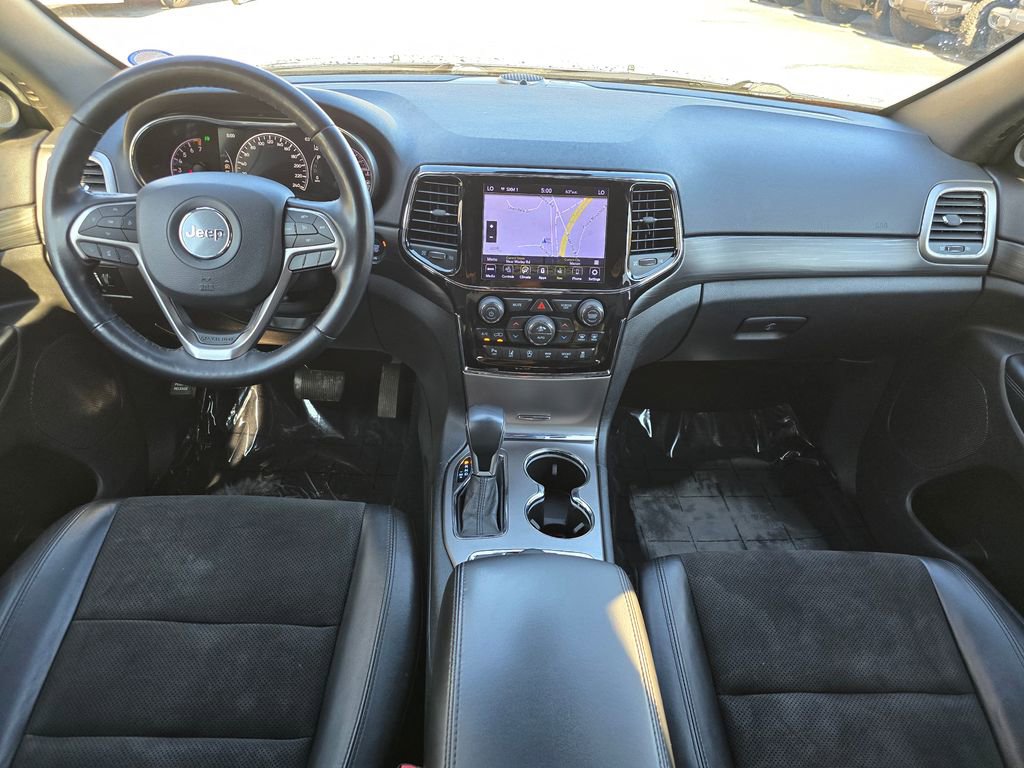 Used 2020 Jeep Grand Cherokee Laredo w/ Quick Order Package 2BN North image 5