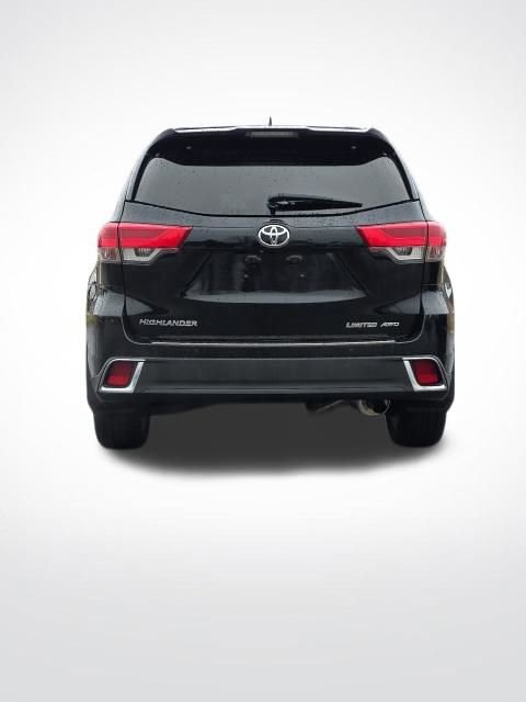 Used 2018 Toyota Highlander Limited image 30