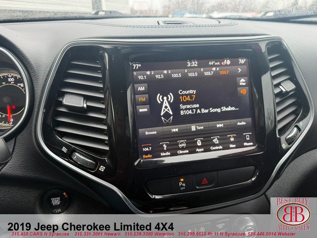 Used 2019 Jeep Cherokee Limited image 15