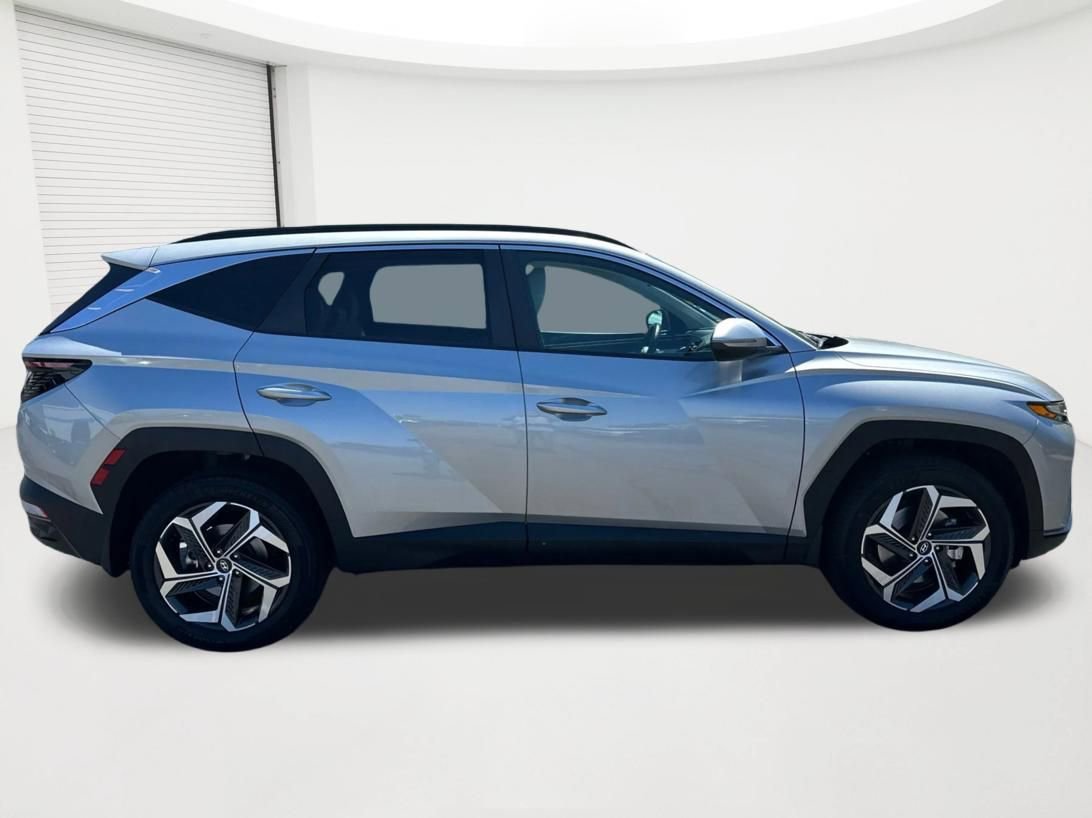 Certified 2023 Hyundai Tucson SEL w/ Convenience Package AWD/4WD image 4