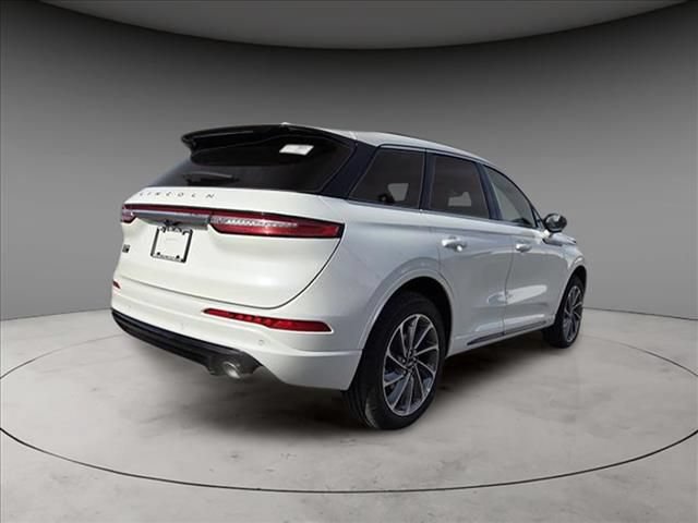New 2026 Lincoln Corsair Grand Touring w/ Rear Removable Package Tray AWD/4WD image 19