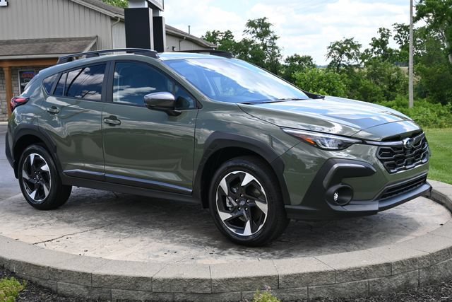 Used 2025 Subaru Crosstrek 2.5i Limited AWD/4WD image 3