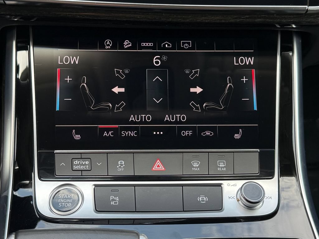 Used 2023 Audi Q7 3.0T Premium w/ Convenience Package AWD/4WD image 18