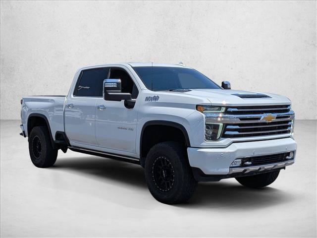 Used 2022 Chevrolet Silverado 2500 High Country w/ Z71 Off-Road Package AWD/4WD image 3