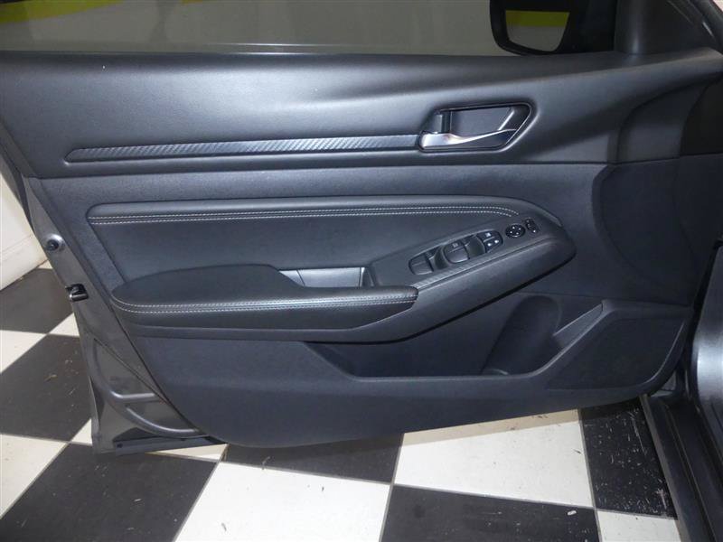 Used 2020 Nissan Altima 2.5 S FWD image 20