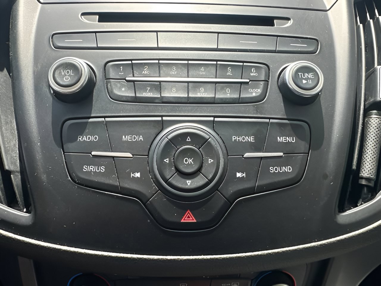 Used 2018 Ford Escape SE AWD/4WD image 21