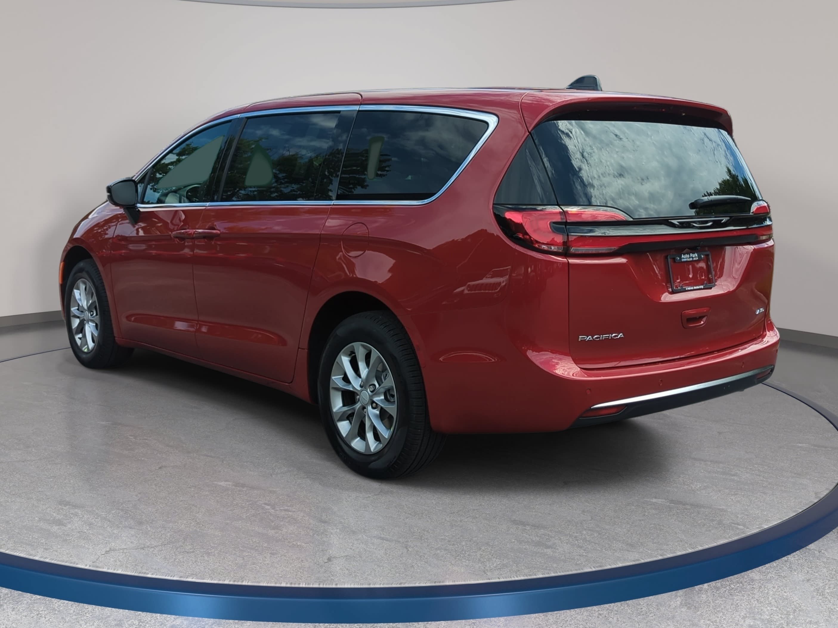 New 2027 Chrysler Pacifica Select AWD/4WD image 7