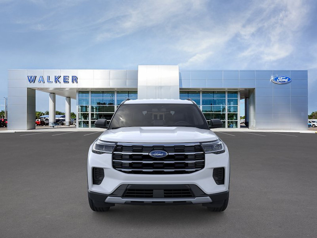 New 2026 Ford Explorer Active RWD image 6