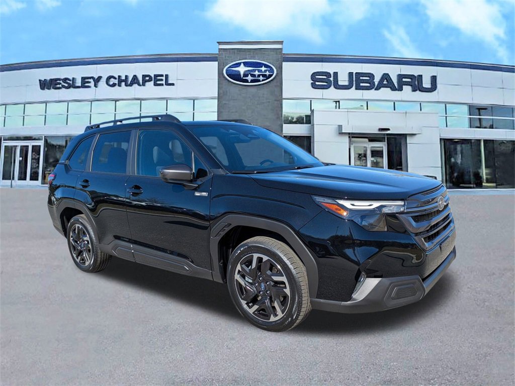 New 2025 Subaru Forester Premium image 2