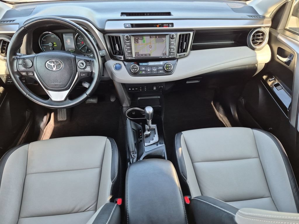 Used 2018 Toyota RAV4 Limited w/ Advanced Technology Package AWD/4WD image 26