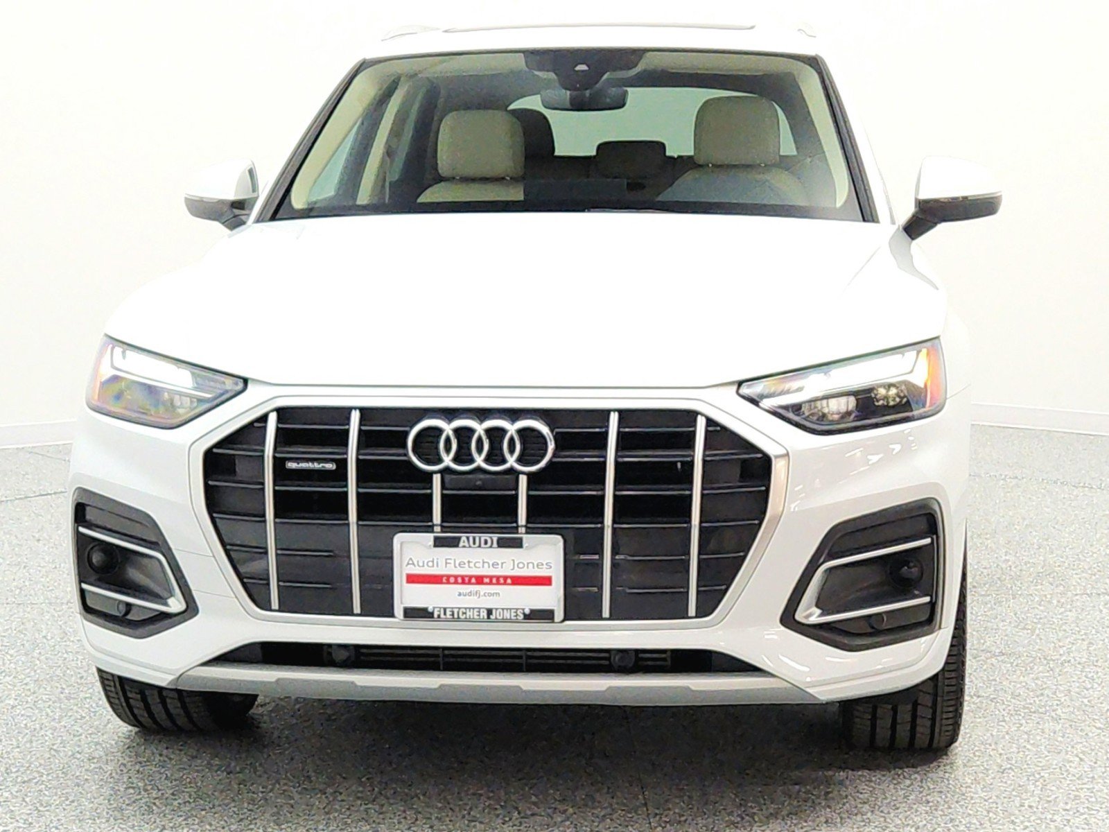Used 2021 Audi Q5 2.0T Premium Plus w/ Premium Plus Package AWD/4WD image 2