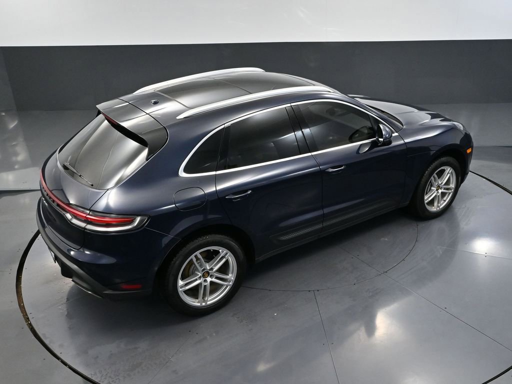 Used 2022 Porsche Macan Base image 62