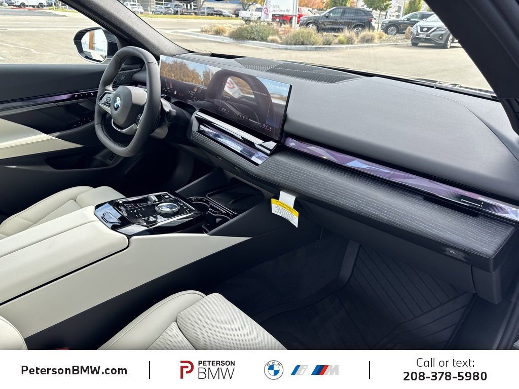 New 2026 BMW 530i xDrive image 18