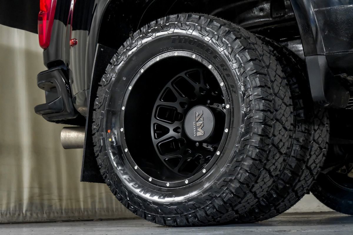 Used 2024 Chevrolet Silverado 3500 LTZ w/ LTZ Convenience Package image 54